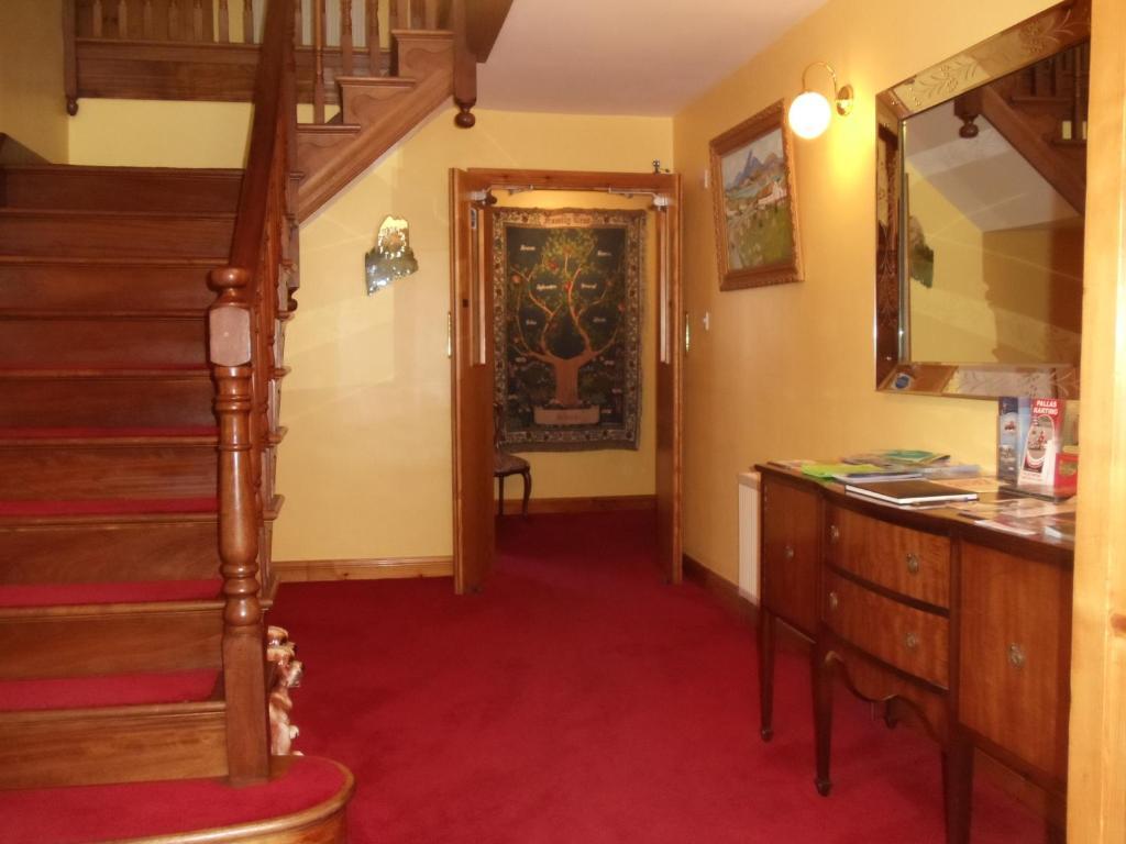 Bunratty Arms B&B ภายนอก รูปภาพ